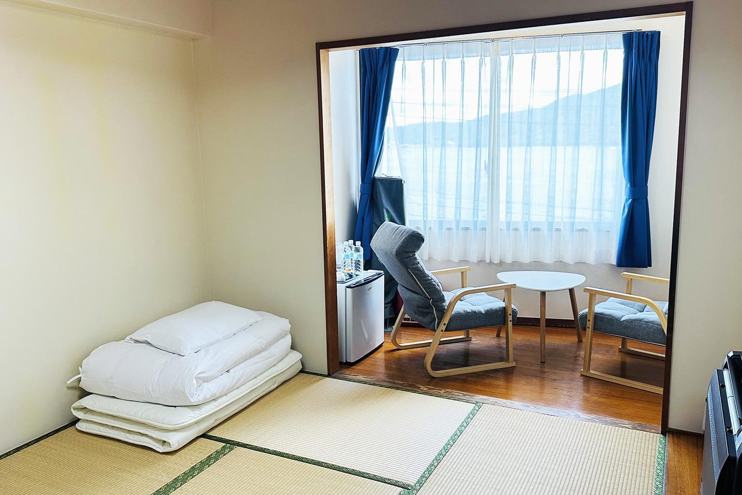 Global Resort Misen - グローバルリゾート弥山 Хацукаїті Номер фото